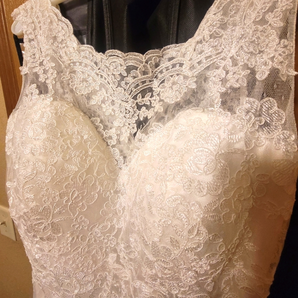 Ivory Wedding Dress 18W NWT